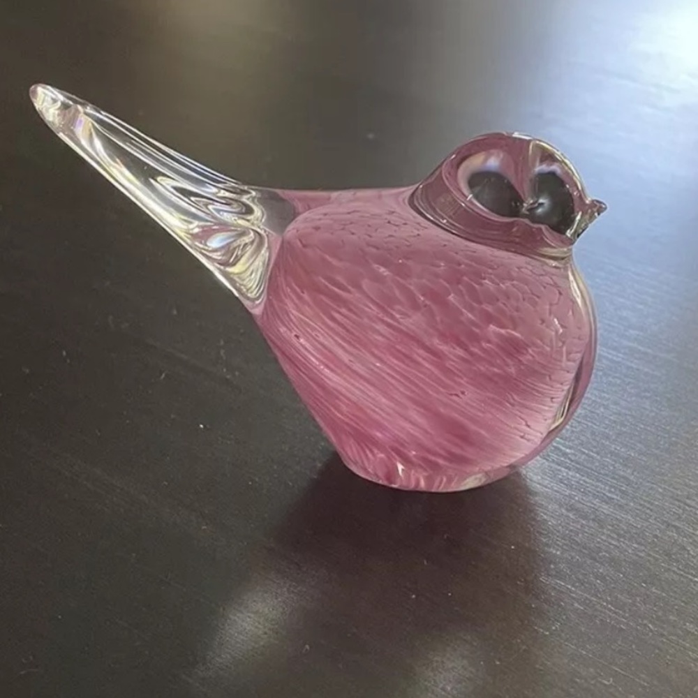 Vintage Art Glass Pink Bird Figurine Hand Blown Glass 3-1/2 Inch Length